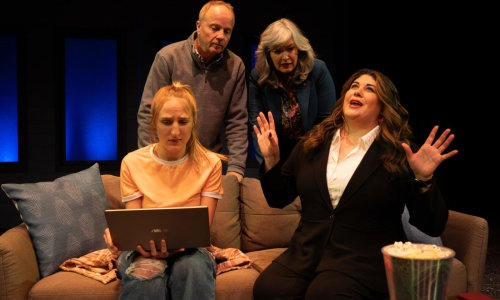 sunny-in-the-dark-production-photos-79